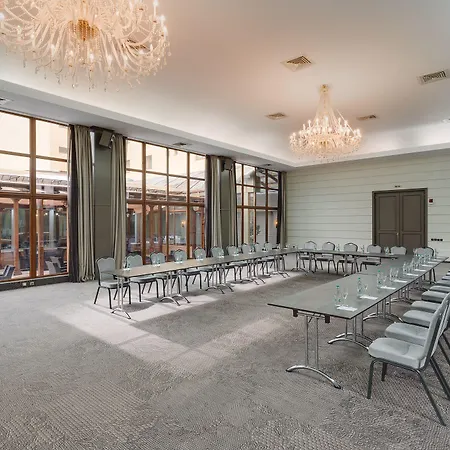 Opera Plaza Отель