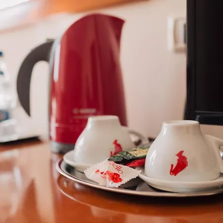 Отель Opera Plaza 5*