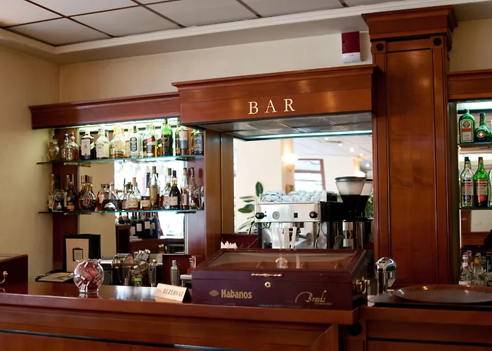 Opera Plaza Hotel 5*