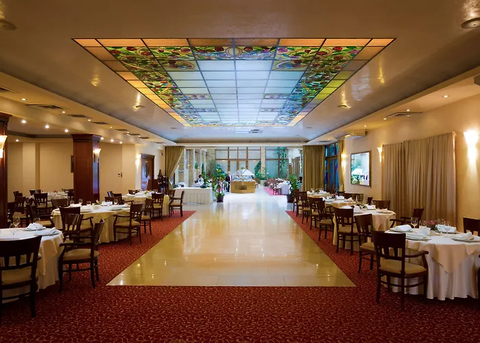 Hotel Opera Plaza 5*