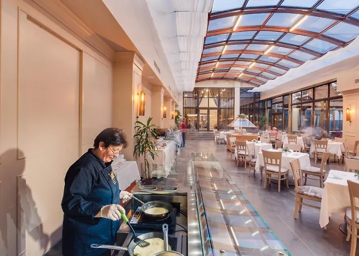 Opera Plaza 5* Κλουζ-Ναπόκα